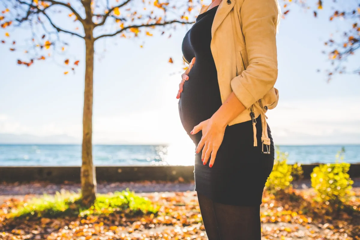 Which hospitals have the best maternity centers in Illinois?